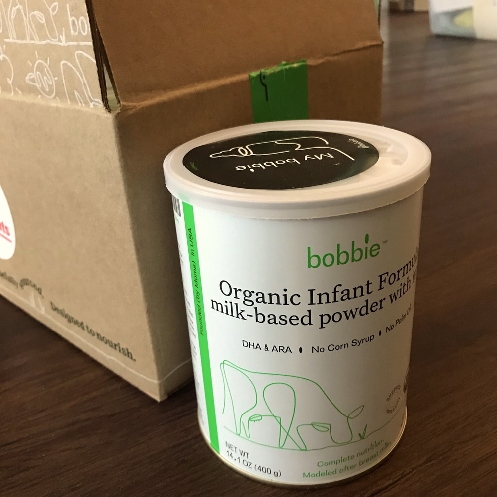 Organic Bobbie Formula (4 New Cans)